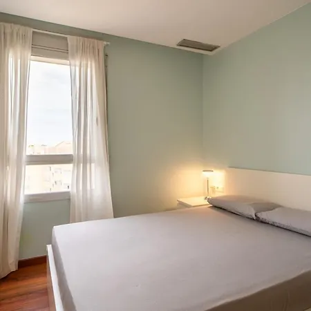 Apartman Av D'eduard Maristany, 13